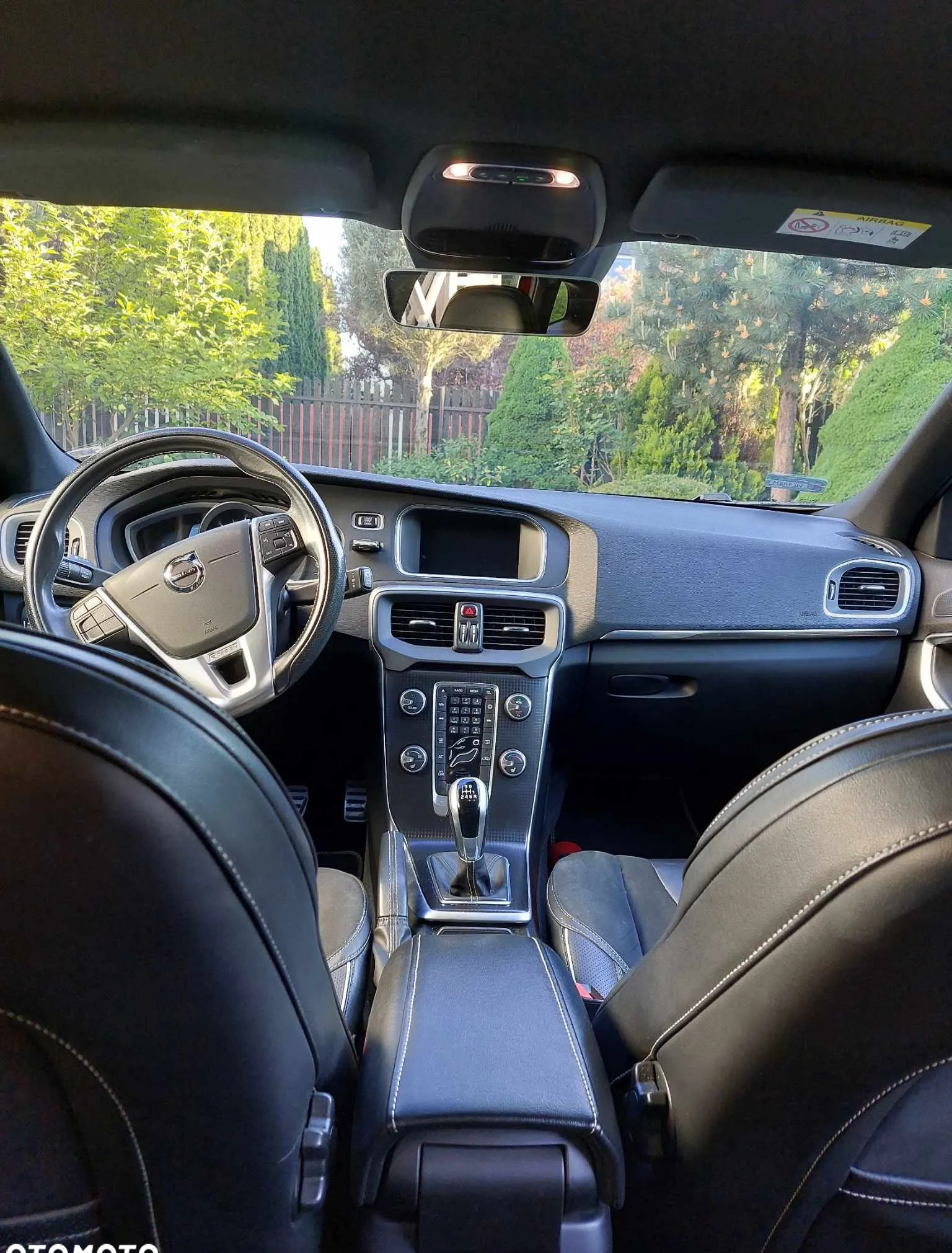 Volvo V40 cena 61500 przebieg: 170454, rok produkcji 2018 z Opole Lubelskie małe 781